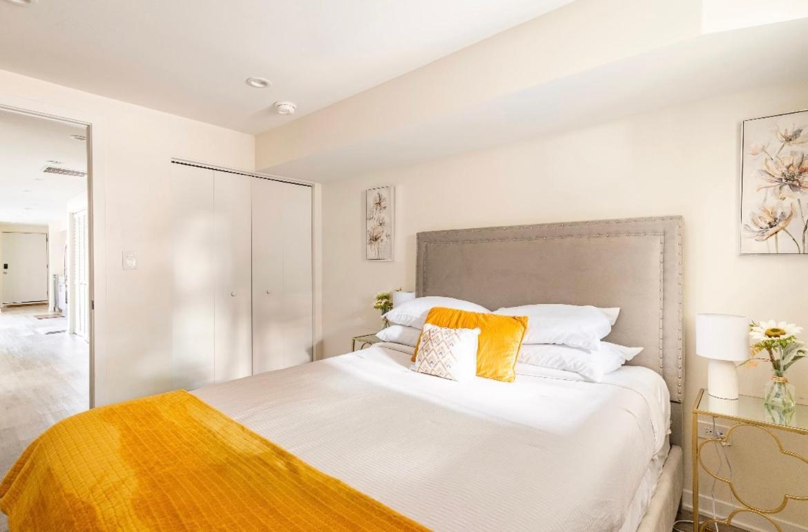Cozy 2 Brm Apartment Mins Away From United Center Чикаго Экстерьер фото